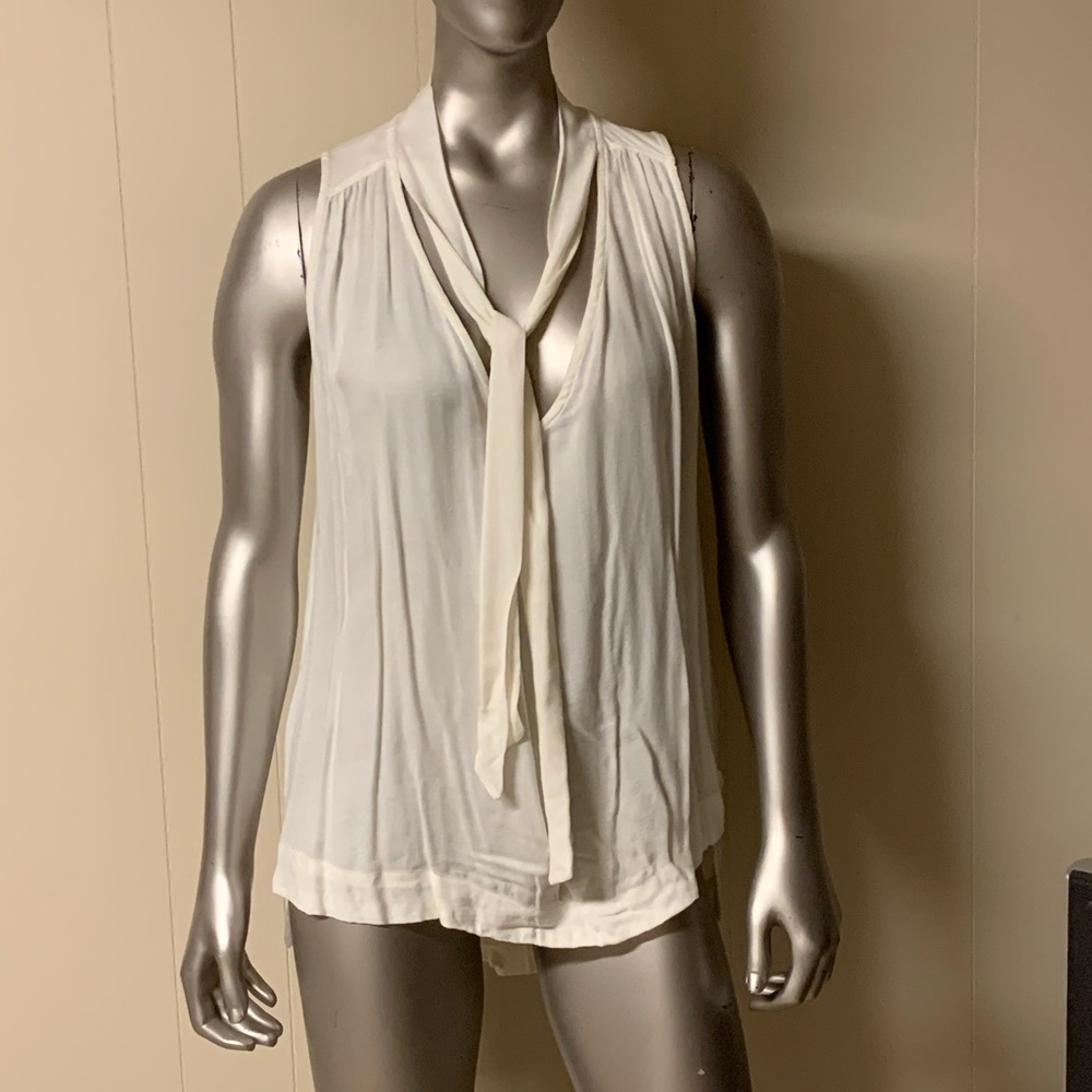 Sleeveless top